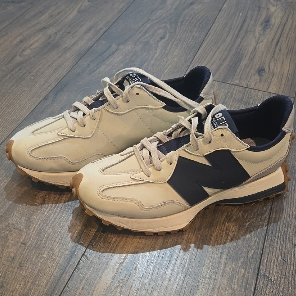 New Balance 327 - Figs Edition Cream and Navy Sneakers